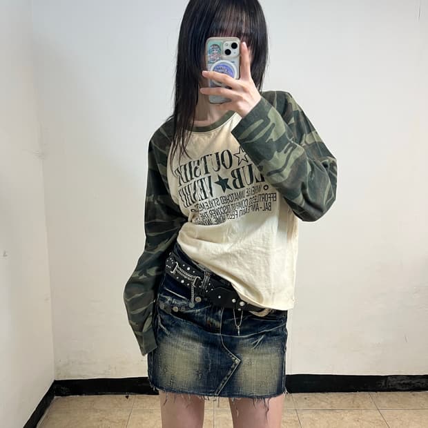 Y2K 카모 래글런 롱슬리브