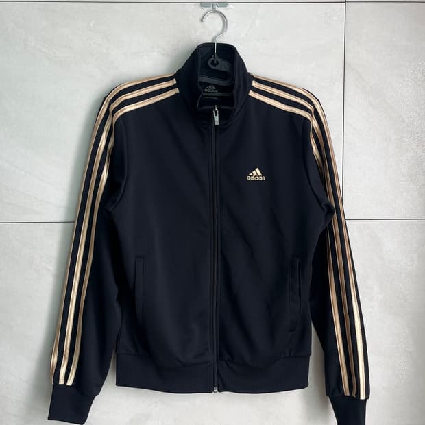 아디다스 검, 골 져지 [90]