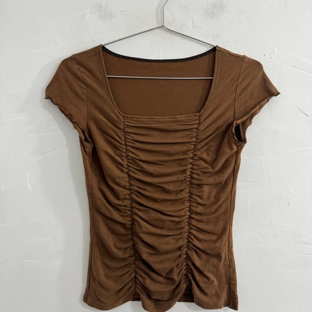 brown shirring top
