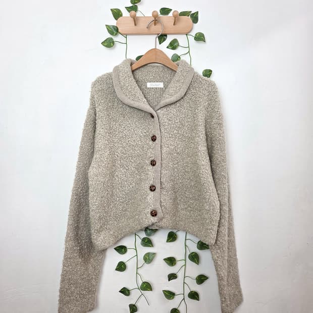 동글카라 부클 가디건