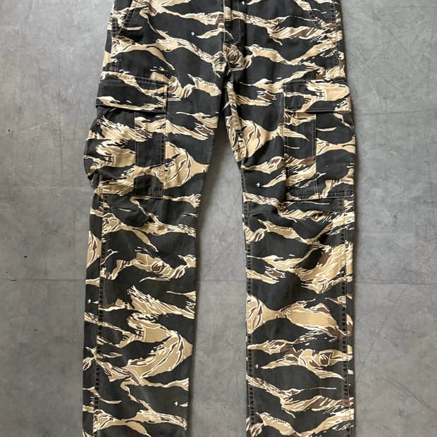 Stussy 스투시 타이거 카모 카고 팬츠
