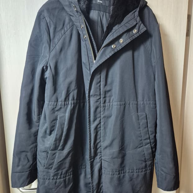 휴고보스 리얼래빗 퍼코트 누빔패딩 코트 점퍼 54 남성