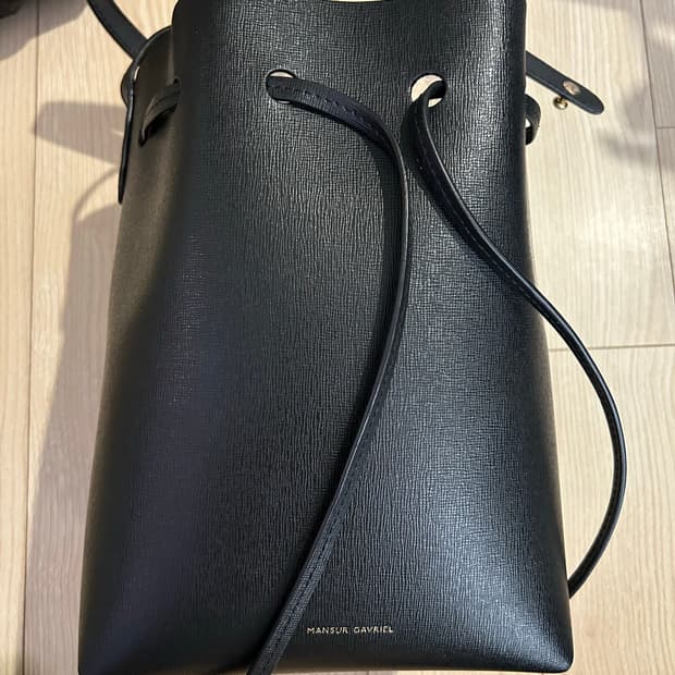 manur gavriel 만수르 가브리엘