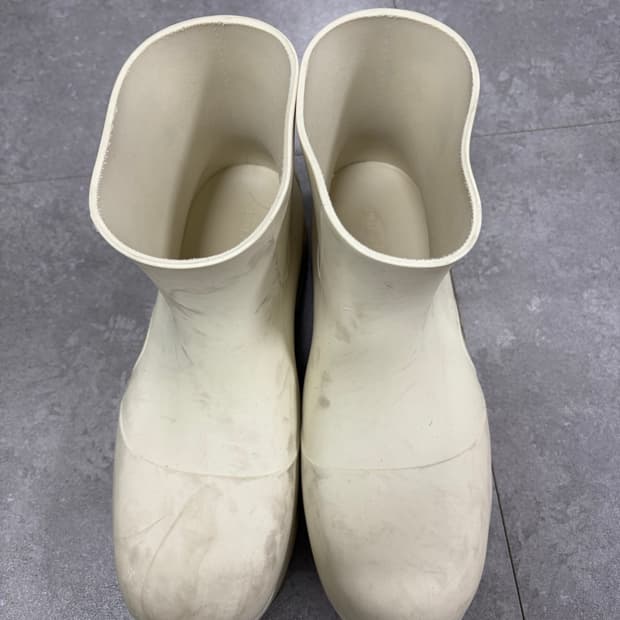 보테가 레인부츠