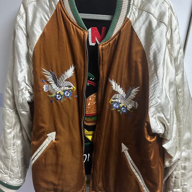 반디더핑크 리버시블 스카쟌 자켓