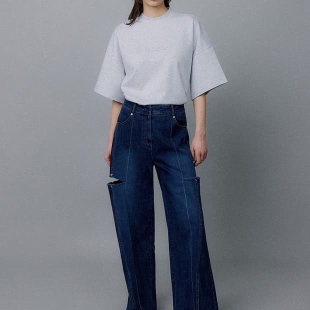 EPINGLER Side Cut Out Jean - Dawn Blue