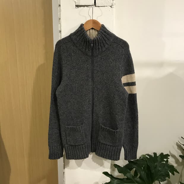 Gap knit zip-up