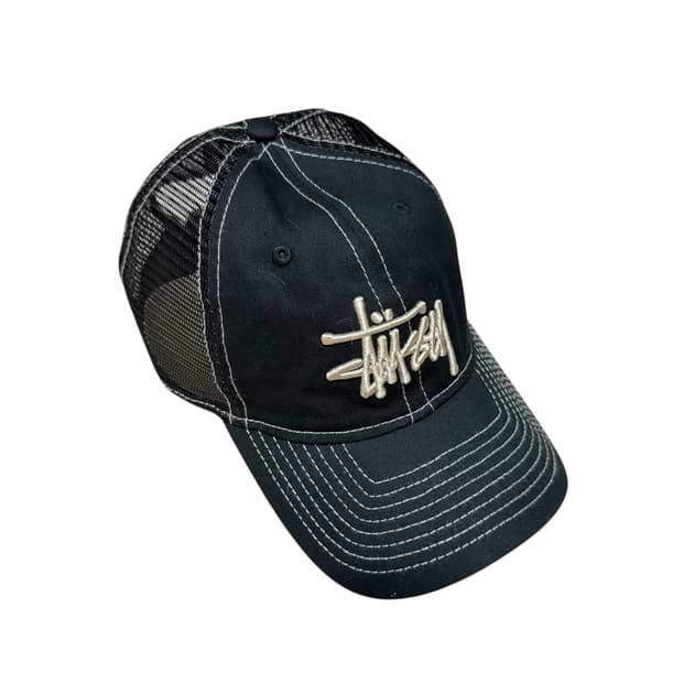 스투시 뉴에라 베이직 트러커 블랙 캡 모자