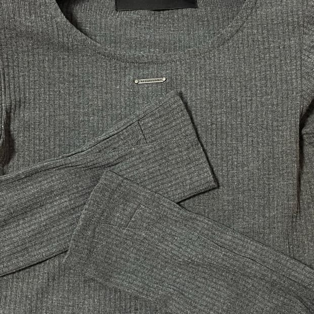 Square Neck Finger Hole Long Sleeve(CH)