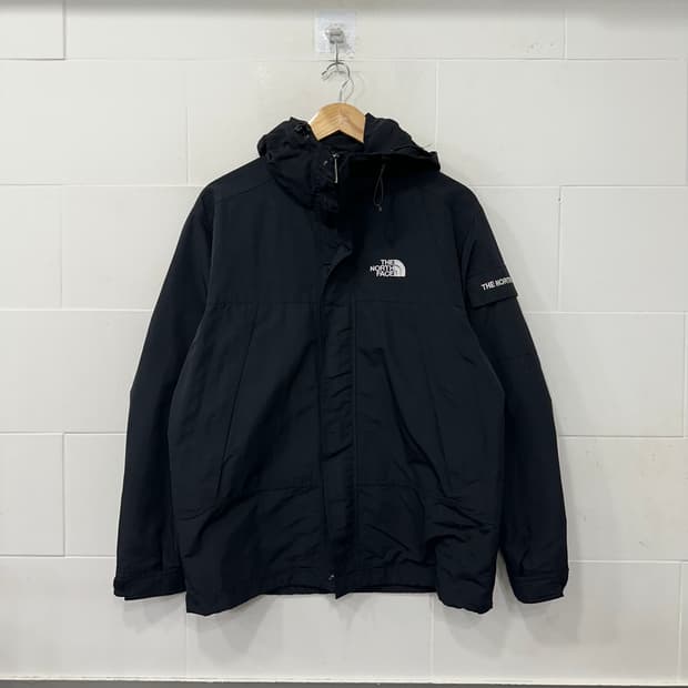 노스페이스 바람막이