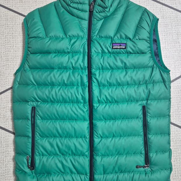 파타고니아 다운스웨터 경량패딩 베스트