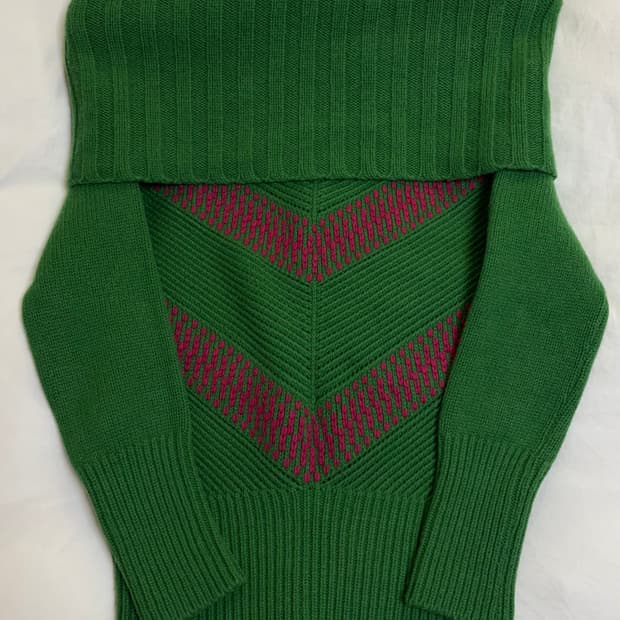 히스테릭글래머 오프숄더 니트