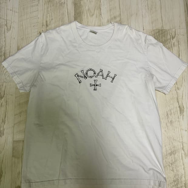 [XL] 노아 NOAH 본즈 그래픽 반팔티 화이트