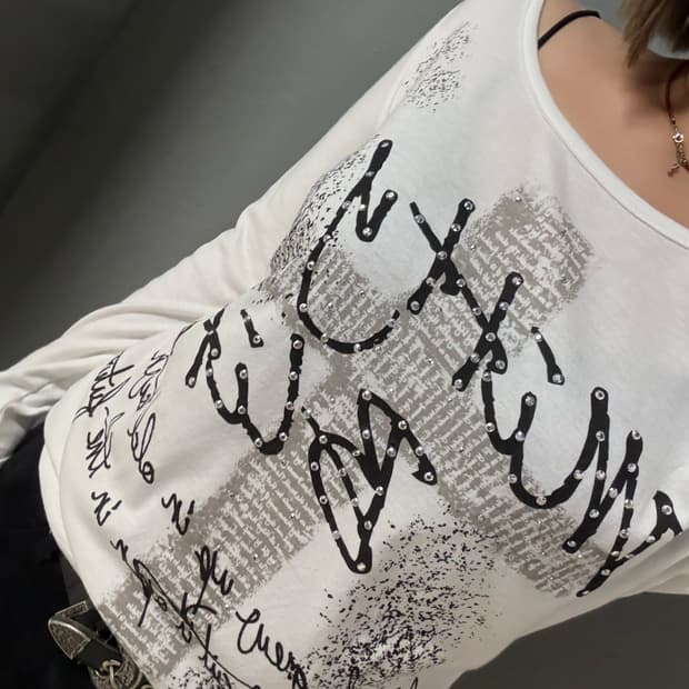 cross point lettering long sleeve