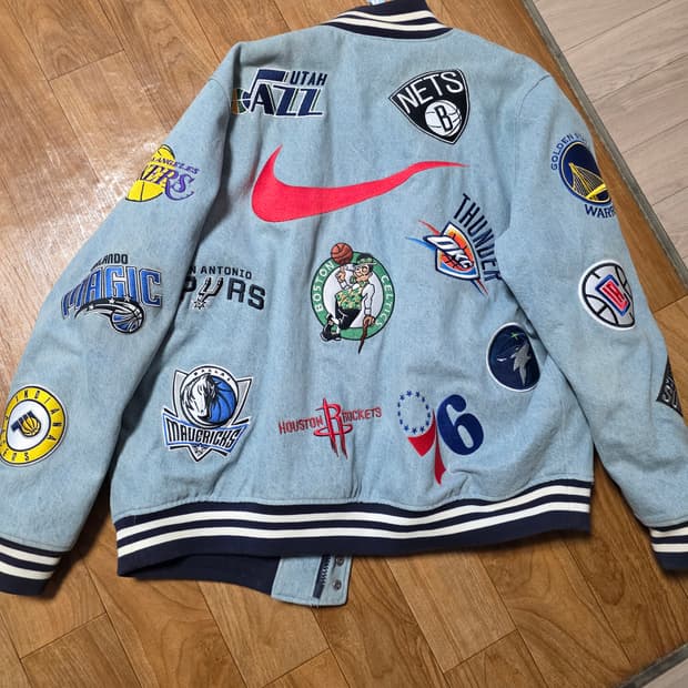 슈프림 x 나이키 18ss NBA 팀 웜업 데님 자켓 (XL)