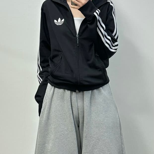 아디다스 파이어버드 블랙 트랙탑 져지