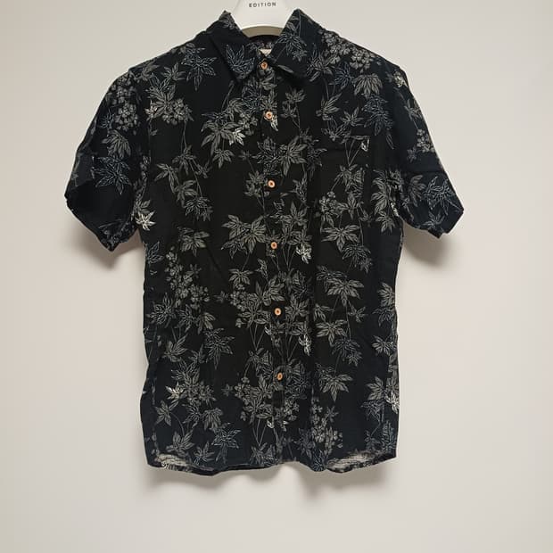 [Japanese Vintage]EXCUSE 우드버튼 보태니컬 슬러브셔츠
