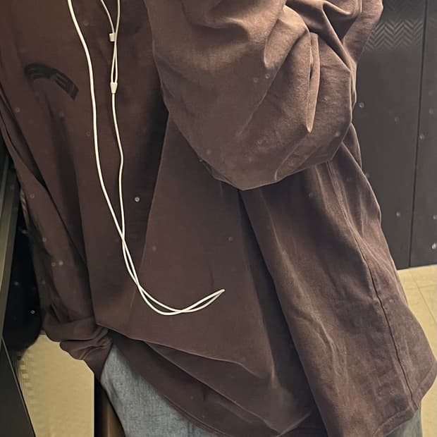 IEY 버건디 오버핏 롱슬리브