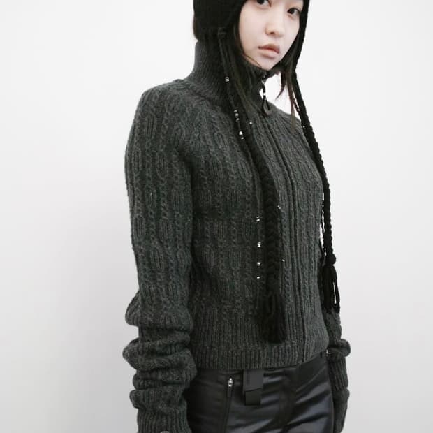 혜인서 크롭 니트 집업