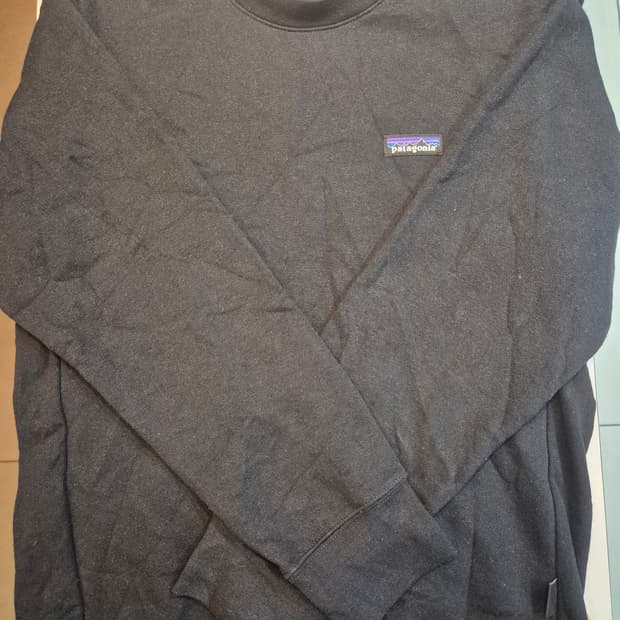 파타고니아 기모 맨투맨 xs 90~95 판매합니다