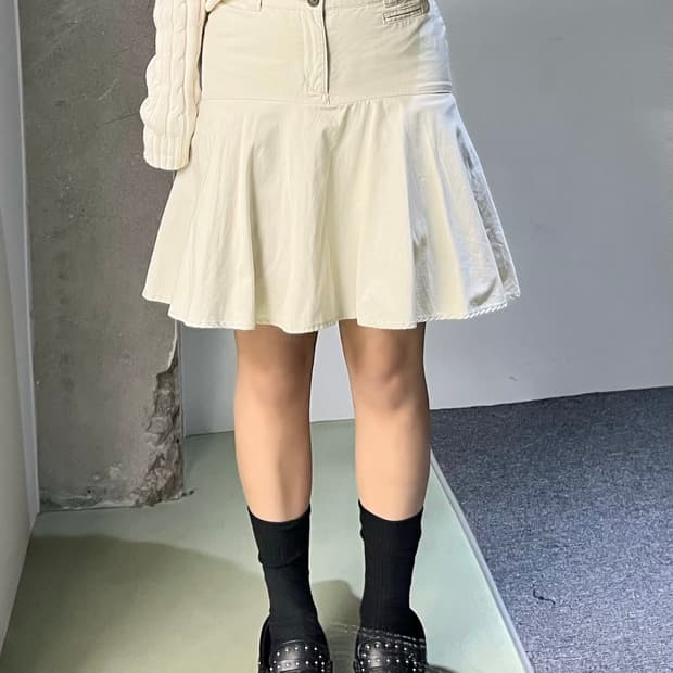 폴로 랄프 로렌 라이트 베이지 미니 스커트