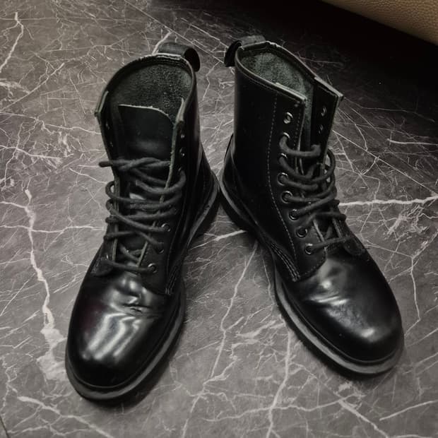 닥터마틴 1460 250mm