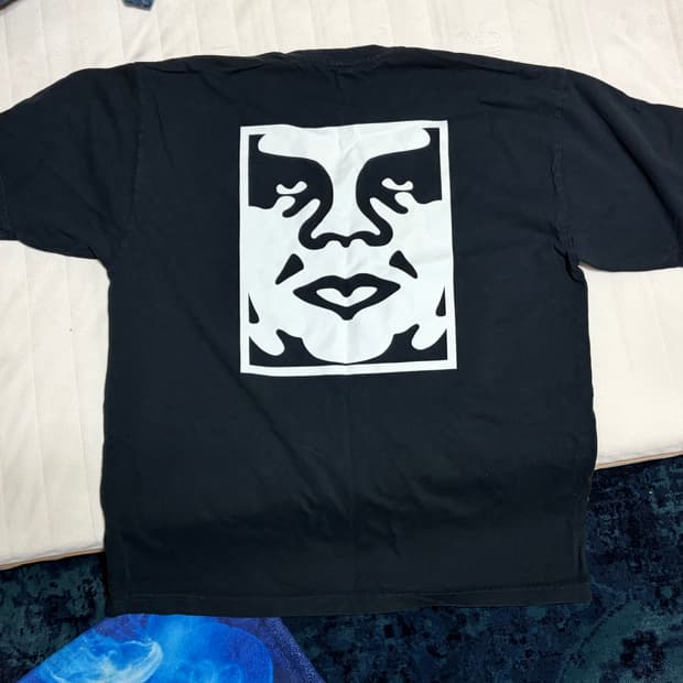 OBEY 반팔 티셔츠 (XL)