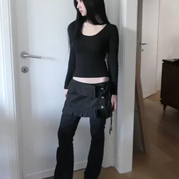 디에이디 튜프티 레이어트 블랙 스커트