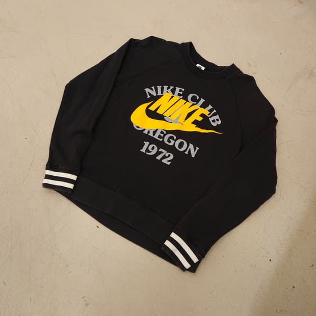 나이키 신형 오레곤 빅로고 맨투맨