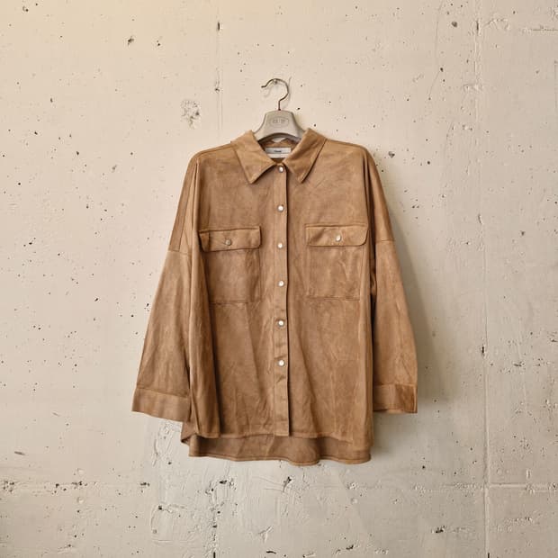 세무 스웨이드 태슬 셔츠 F 새상품급 