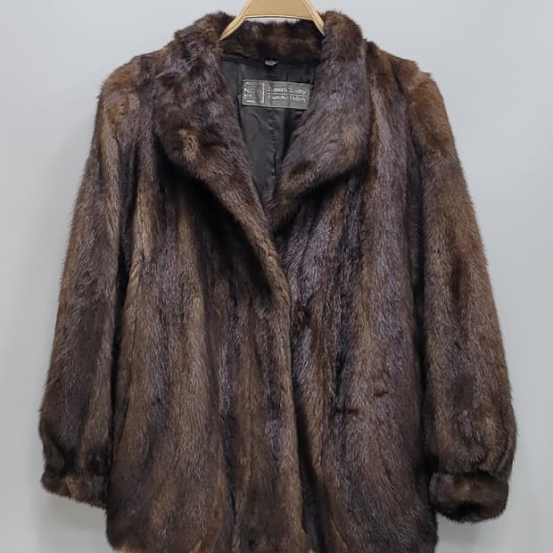 Diana 사가 밍크 하프 코트 / 여 FREE
