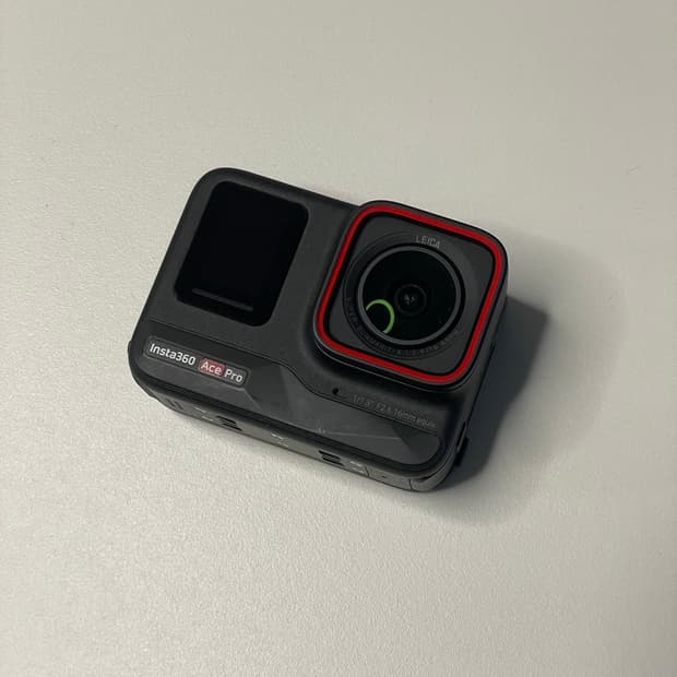 인스타360 ACE PRO