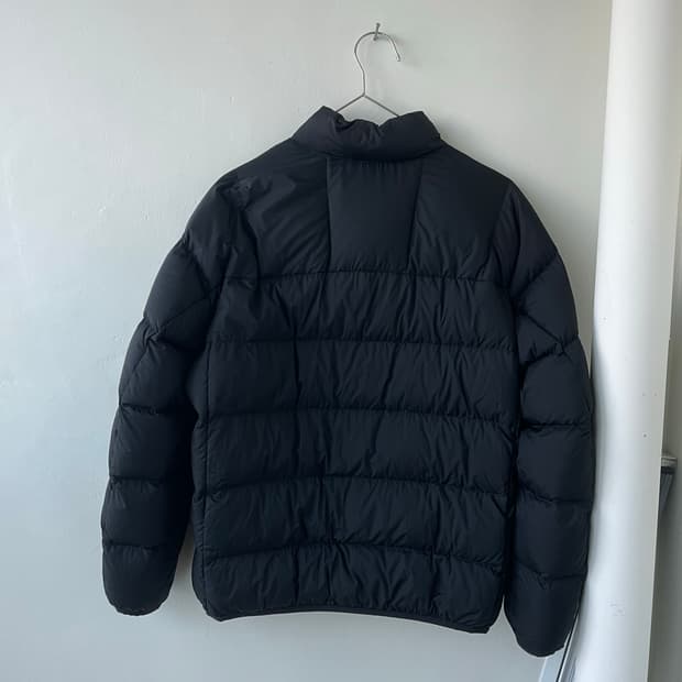 유니클로 울트라 라이트 다운 자켓 m