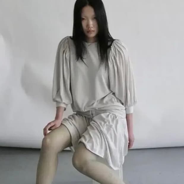 Eonts Art Nouveau dress sage green