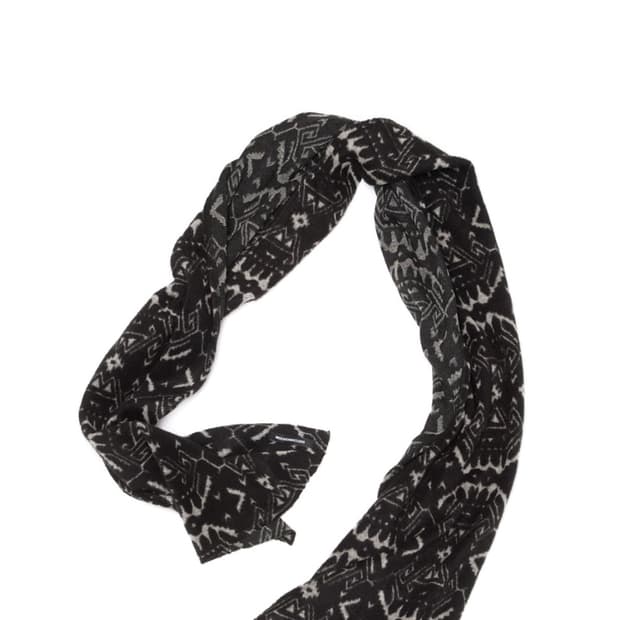 해칭룸-Fleece Jacquard Muffler Black