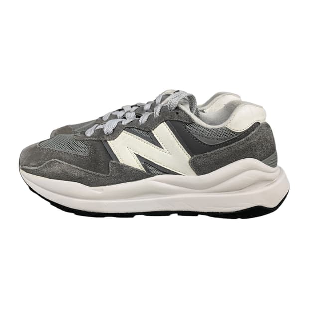 뉴발란스 57/40 그레이 245