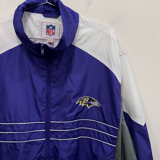 NFL 볼티모어 레이븐즈 배색 오버핏 경량 바람막이