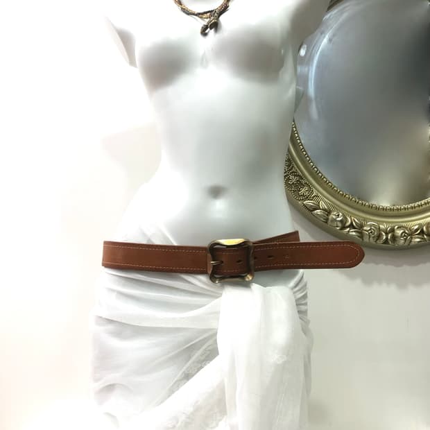 brown classic vintage leather belt