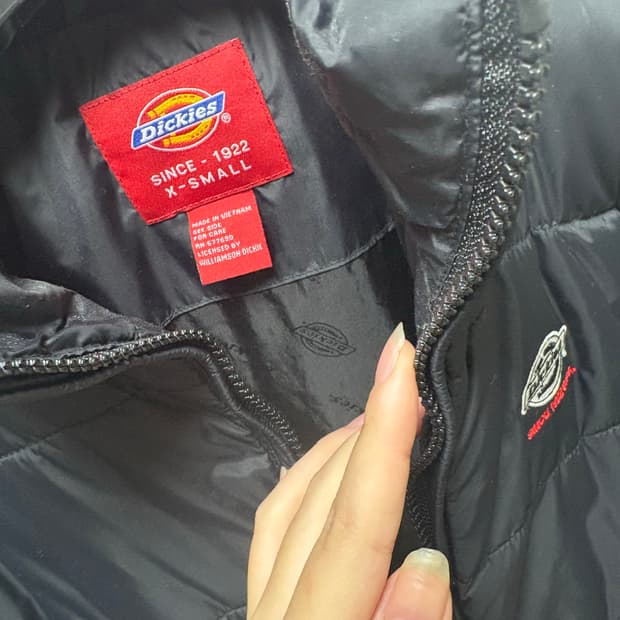 디키즈 올드스쿨 경량패딩 XS