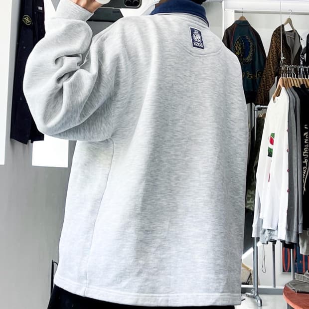 산토리 보스 커피 멜란지 그레이 풀오버 하프집업 맨투맨