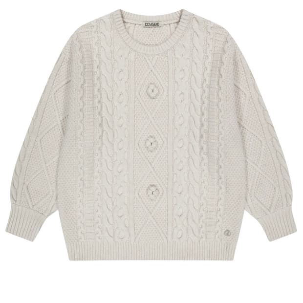 코이세이오 니트 구해요