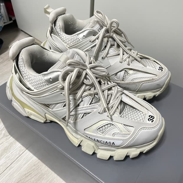 발렌시아가 트랙슈즈 38