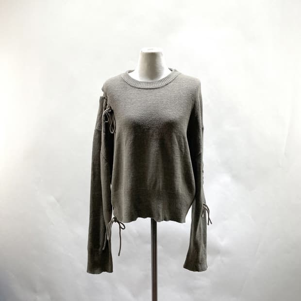 육육걸즈 2023 여 끈포인트 니트 FREE 