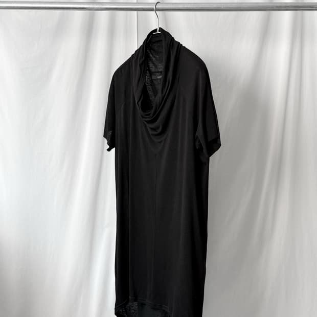 MA Julius 14SS 드레이프넥 반팔