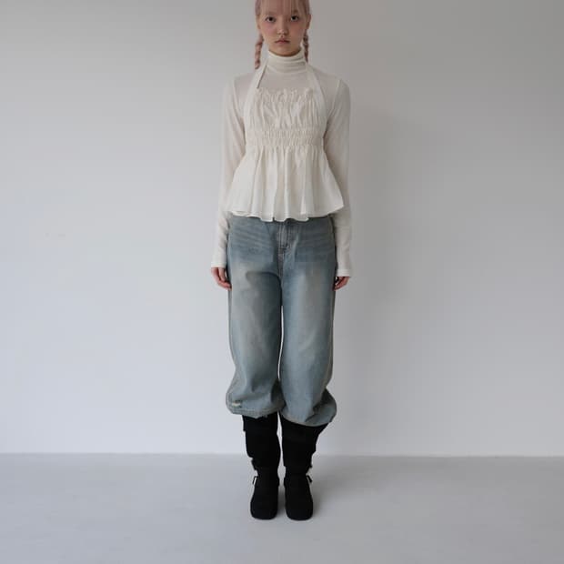 르콩 홀터 리본 블라우스