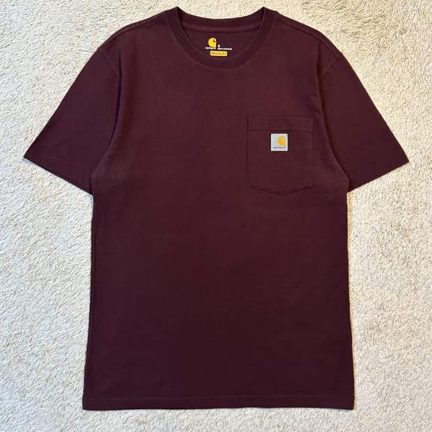 칼하트 CARHARTT 오리지널핏 포켓 반팔 티셔츠 버건디