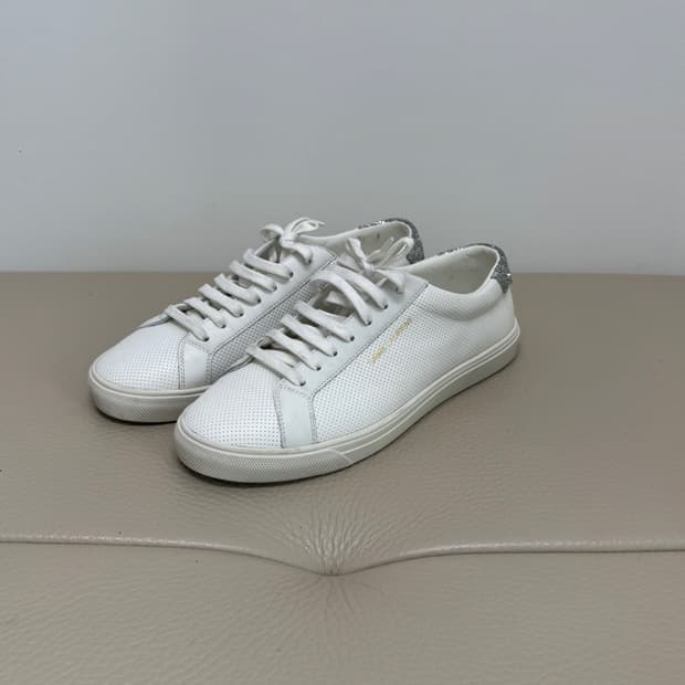 생로랑 앤디 로우탑