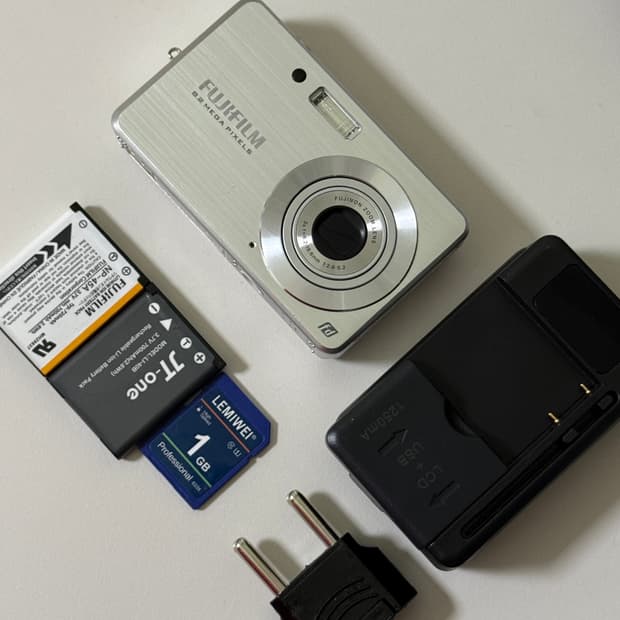 후지필름 파인픽스 J15 빈티지 디카 디지털카메라 실버