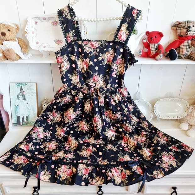 플라워 패턴 뷔스티에 원피스 블랙