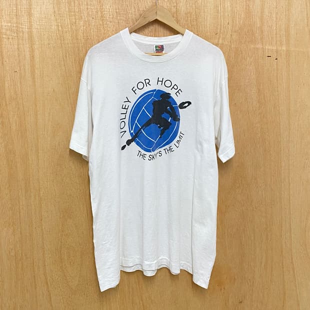 90s fruits of the loom volley t-shirt
